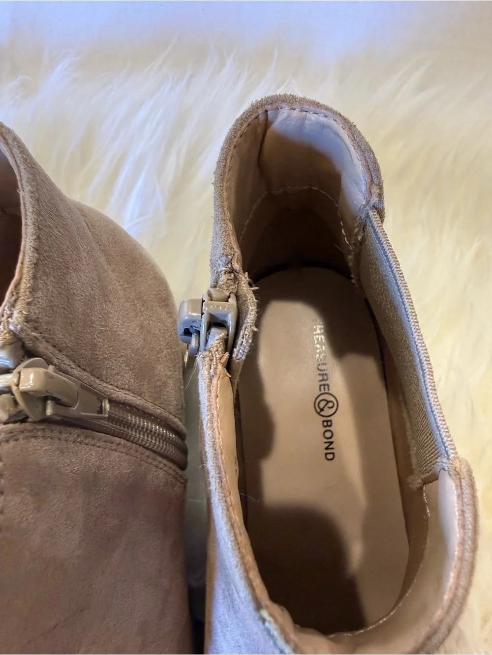 Treasure & Bond kids suede